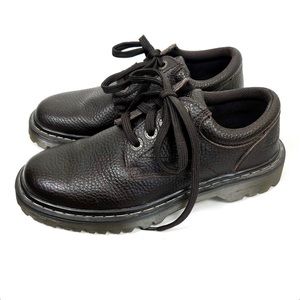 Dr. Martens Ashfeld Oxford Lace Up Derby Pebbled Leather Shoes Chocolate Brown